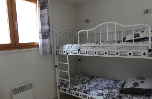 Le Bourg-d'Oisans Apartment | The orange lilies - ideal location for cyclists 4km from village of oisans