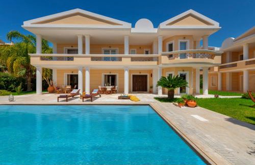 Anavyssos Villa | The Painters Luxurious villa