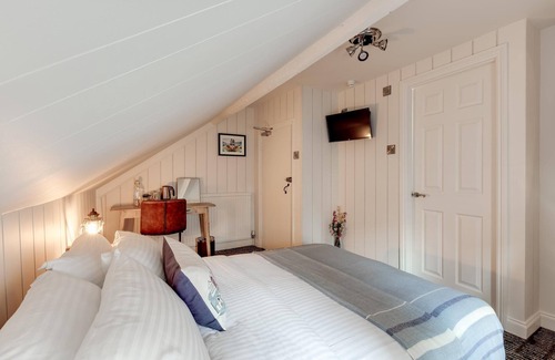 Scarborough Bed & Breakfast | The Palace Hill Hotel