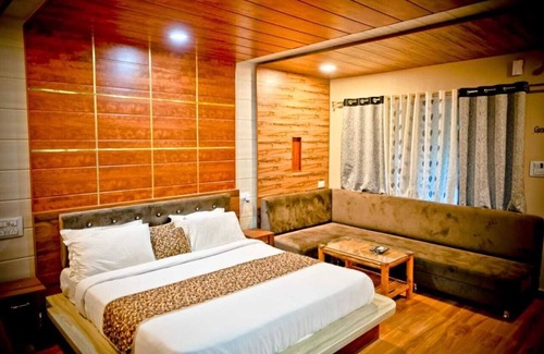 Turiya Hotel | The Palash Vann Resort