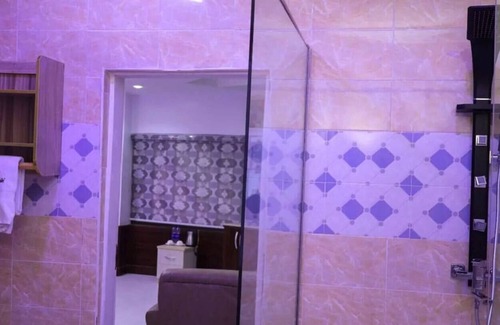 Ofin Hotel | The Paradise Beach Resort and Apartment