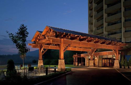 Gatlinburg Hotel | The Park Vista - A DoubleTree by Hilton Hotel - Gatlinburg