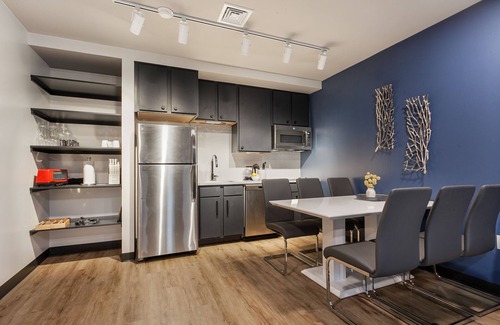 Central Business District Apartment | The Pelican by Hosteeva