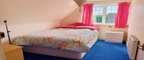 Staines House | The Penton Guest House
