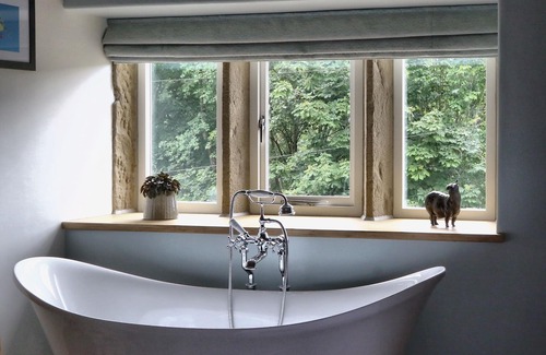 Holmfirth Bed & Breakfast | The Pickled Pheasant