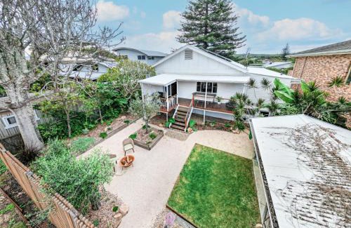 Mylestom House | The Pines- Eco Beach House