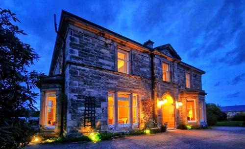 Elgin House | The Pines Guest House