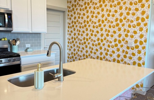 McNeil House | The Pink Stampede: Tremendous 5-bedroom House in vibrant Austin