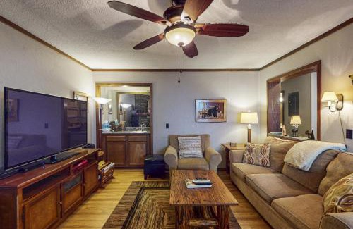 Banner Elk Apartment | The Pinnacle Inn 3318