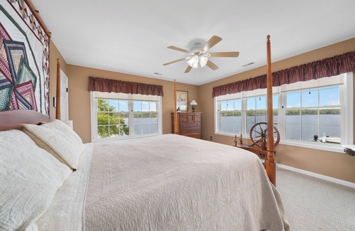 Elkton House | The Pointe at Locust Point is on the Elk River on the Upper Chesapeake Bay