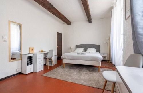 Notre-Dame du Mont Apartment | The Provencal loft