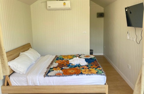 Chong Resort | The Pubpa Backyard