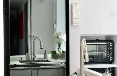 Marine Parade Apartment | The Quintessence Suite