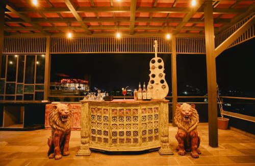 Lake Pichola Hotel | The Ramvilas - A Rooftop Pichola Lake View Hotel