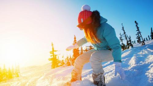 Shaver Lake House | The Restful Rose Fireside Vibes Ac Comfort