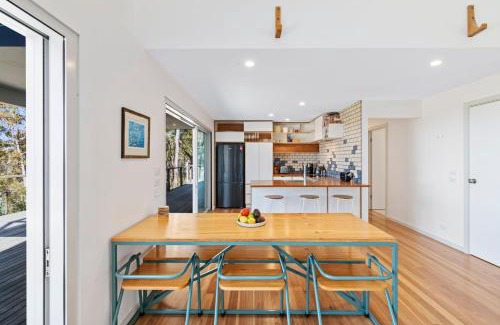 Moruya House | The Retreat at Moruya managed by Batemans Bay Accom
