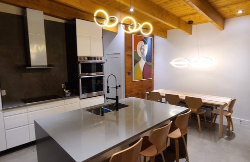 Sainte-Beatrix Ski Chalet | The Retreat - Mountain chalet - piscine & spa