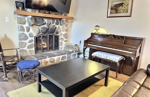 Amherst Ski Chalet | The Ridge near the lake