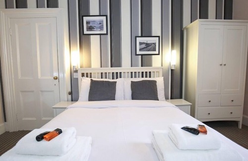 West Cliff House | The Riviera Guest House