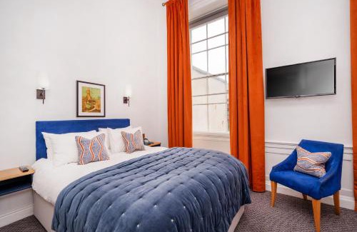 Clifton Hotel | The Rodney Hotel