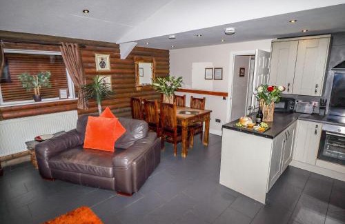 Saint Asaph House | The Roe