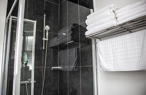 Rostrevor Hotel | The Rostrevor Inn