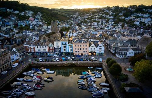 Dartmouth Hotel | The Royal Castle