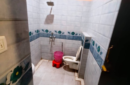 Bareilly Hotel | The Royal Hotel
