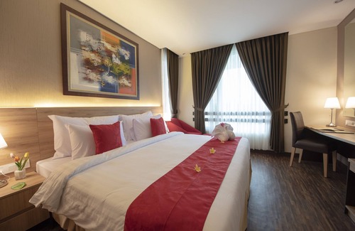Cilegon Hotel | The Royale Krakatau Hotel