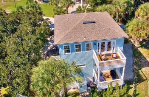 St. Augustine House | The Sand Euro - 4BR, 3Full & 1Half BA in Historic Summer Haven near beaches and Matanzas Inlet