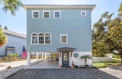 St. Augustine House | The Sand Euro - 4BR, 3Full & 1Half BA in Historic Summer Haven near beaches and Matanzas Inlet