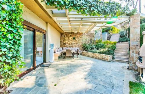 Sane Villa | The Sani Jewels, Villa Nafsika