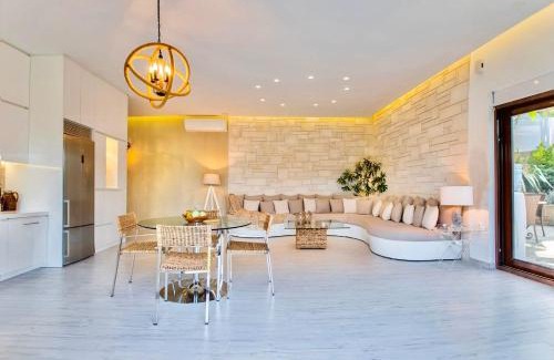 Sane Villa | The Sani Jewels, Villa Nafsika