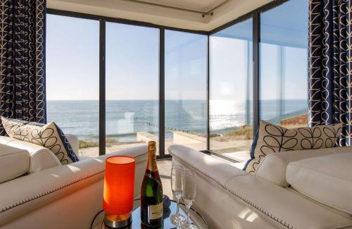 Selsey House | The Sea House - Ultimate Seafront Living & Sunsets