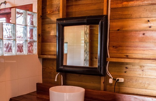 Isla Bastimentos Hotel | The Sea Monkey