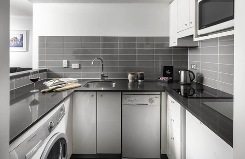 Brisbane Central Business District Hotel | The Sebel Brisbane