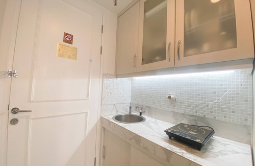 Hegarmanah Apartment | The Signature Studio Apartment With Jaccuzi Art Deco