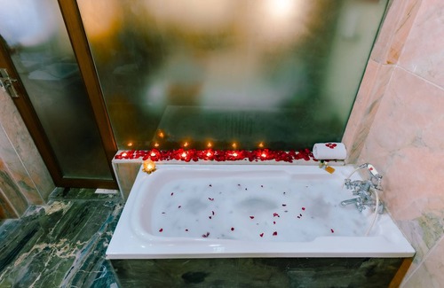 Udaipur Resort | The Sky Imperial Udaipur