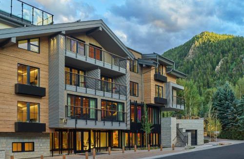 Aspen Hotel | The Sky Residences at W Aspen