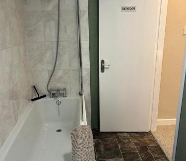 Ross-on-Wye Apartment | The Snug