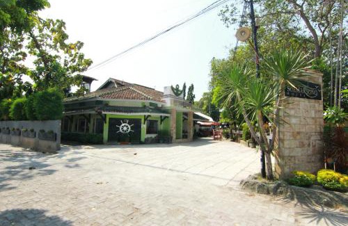 Depok House | The Soemarsono Hotel