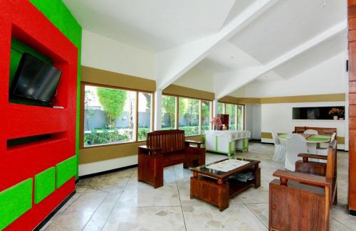 Depok House | The Soemarsono Hotel