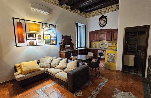 Historical Center Condo | The Spanish Palace suites, rooms, apartments & terraces