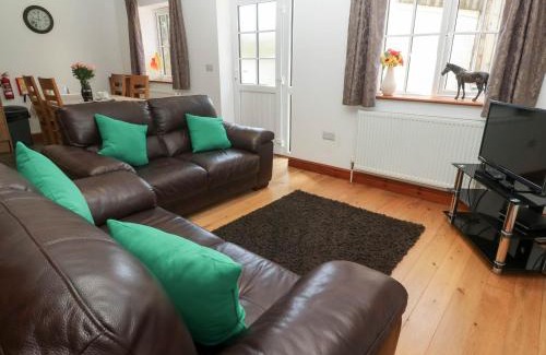 Hayle House | The Stable Barn