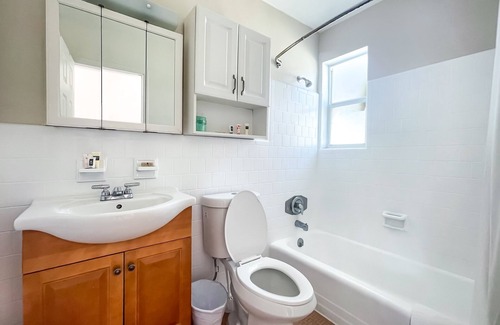 Hollywood Hotel | The Starfish