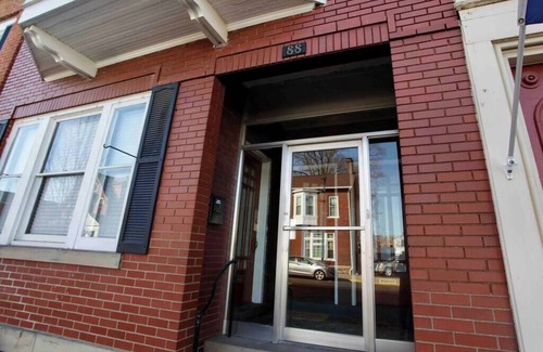 Chillicothe Apartment | The Study - Downtown Chillicothe, OH