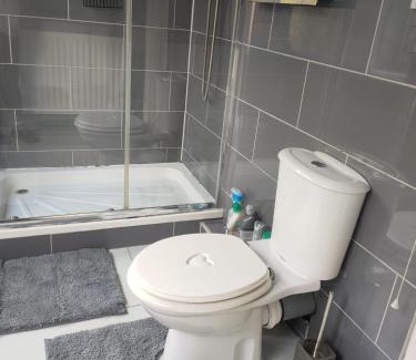Kidderminster House | The Summit