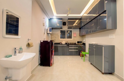 Kondapur Apartment | The Sunbird - Entire Place