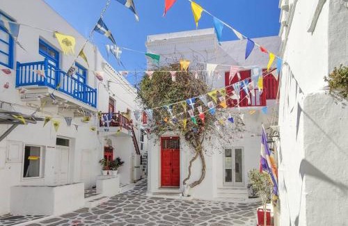Mykonos House | The Sunday House in the heart of Mykonos Town