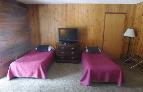 Big Creek Cabin | The Tamarack Lodge